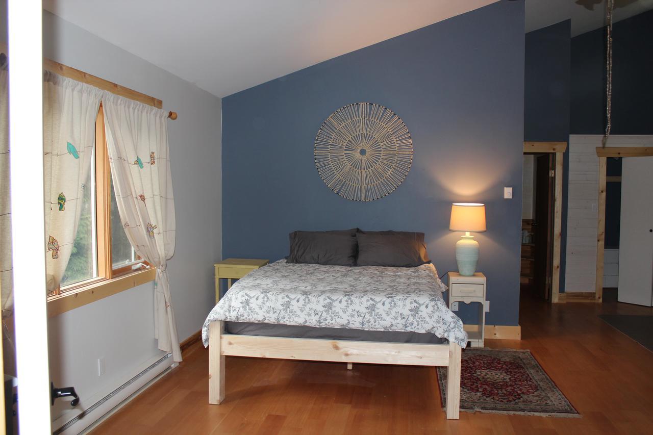 The Perch On Gabriola B&B 외부 사진
